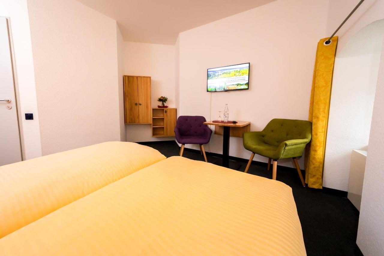 Wohlfuehlhotel Im Schlosspark - Self Checkin Hotel Willebadessen